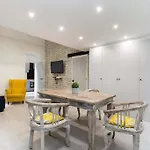 Apartament Vintage Vibe: Your Escape *