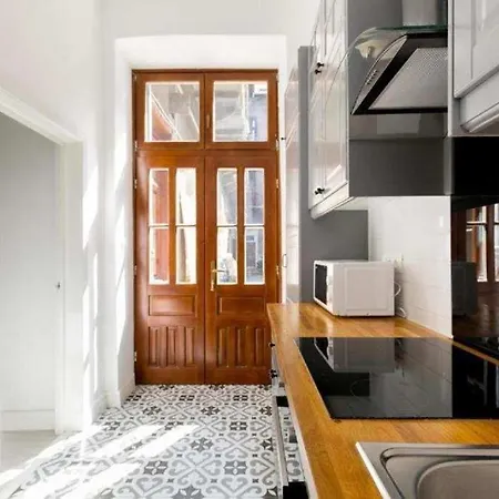 Vintage Vibe: Your Escape Apartmán *