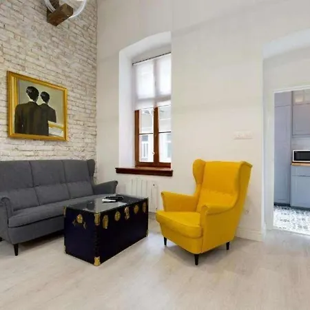 Vintage Vibe: Your Escape *